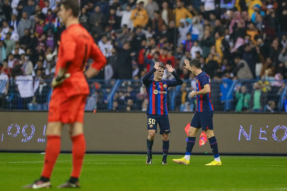 برشلونة