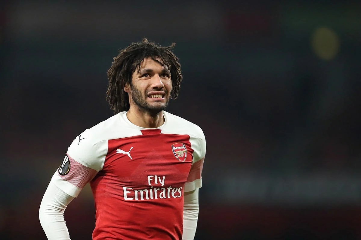 عاجل.. منتخب مصر يفقد جهود محمد النني أمام الجابون بسبب الإصابة
