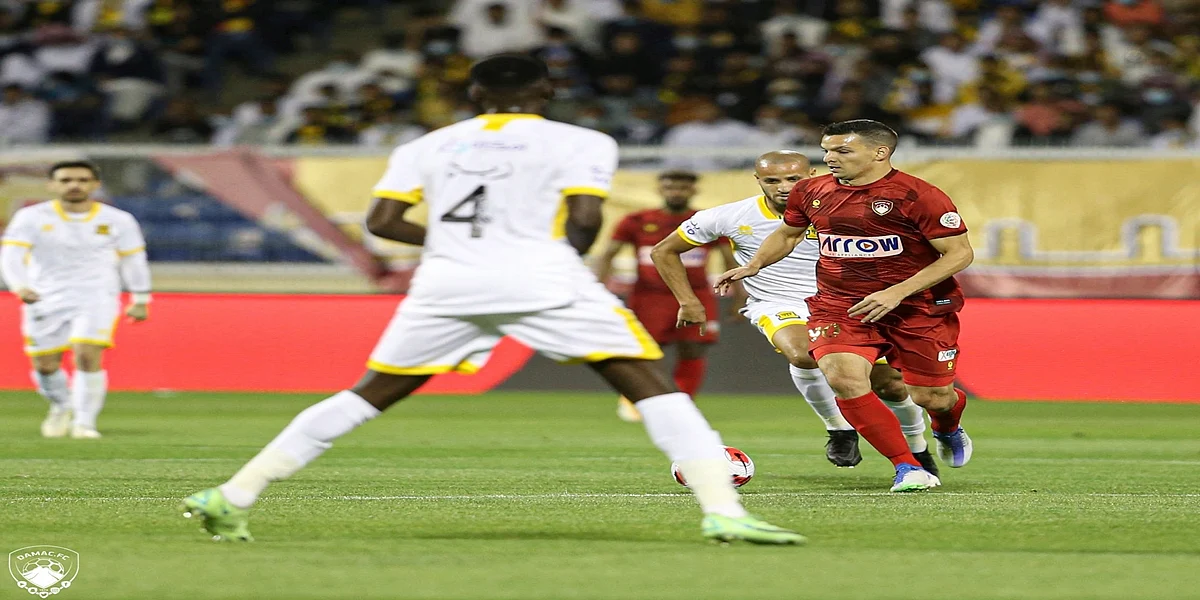 الاتحاد ضد ضمك