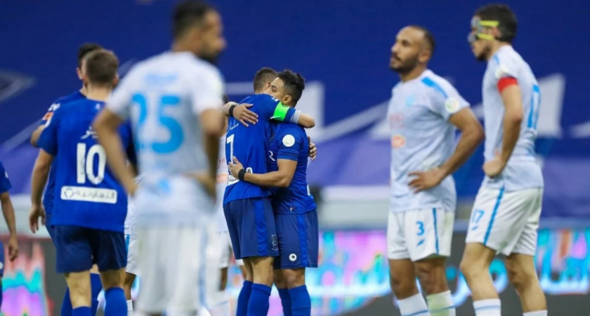 مباراة الهلال والفتح