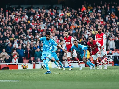 ملخص وأهداف مباراة أرسنال ضد مانشستر سيتي في الدوري الإنجليزي