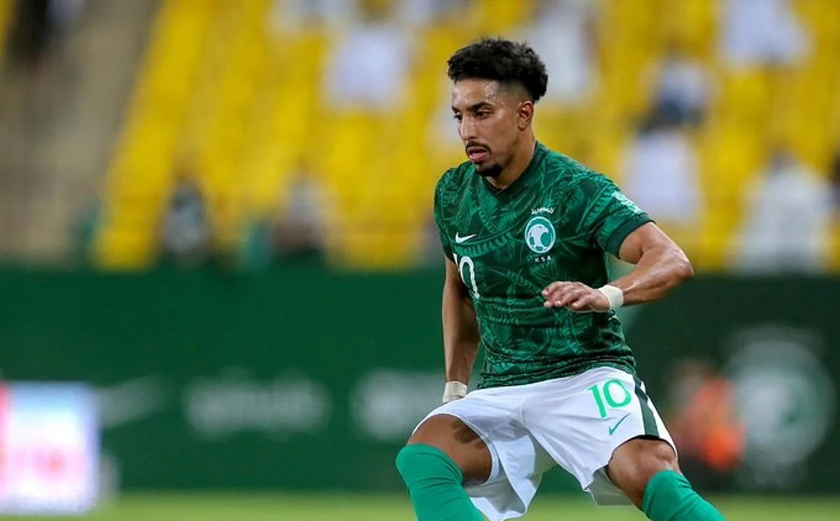 رينارد يحسم موقف سالم الدوسري من المشاركة في معسكر المنتخب السعودي
