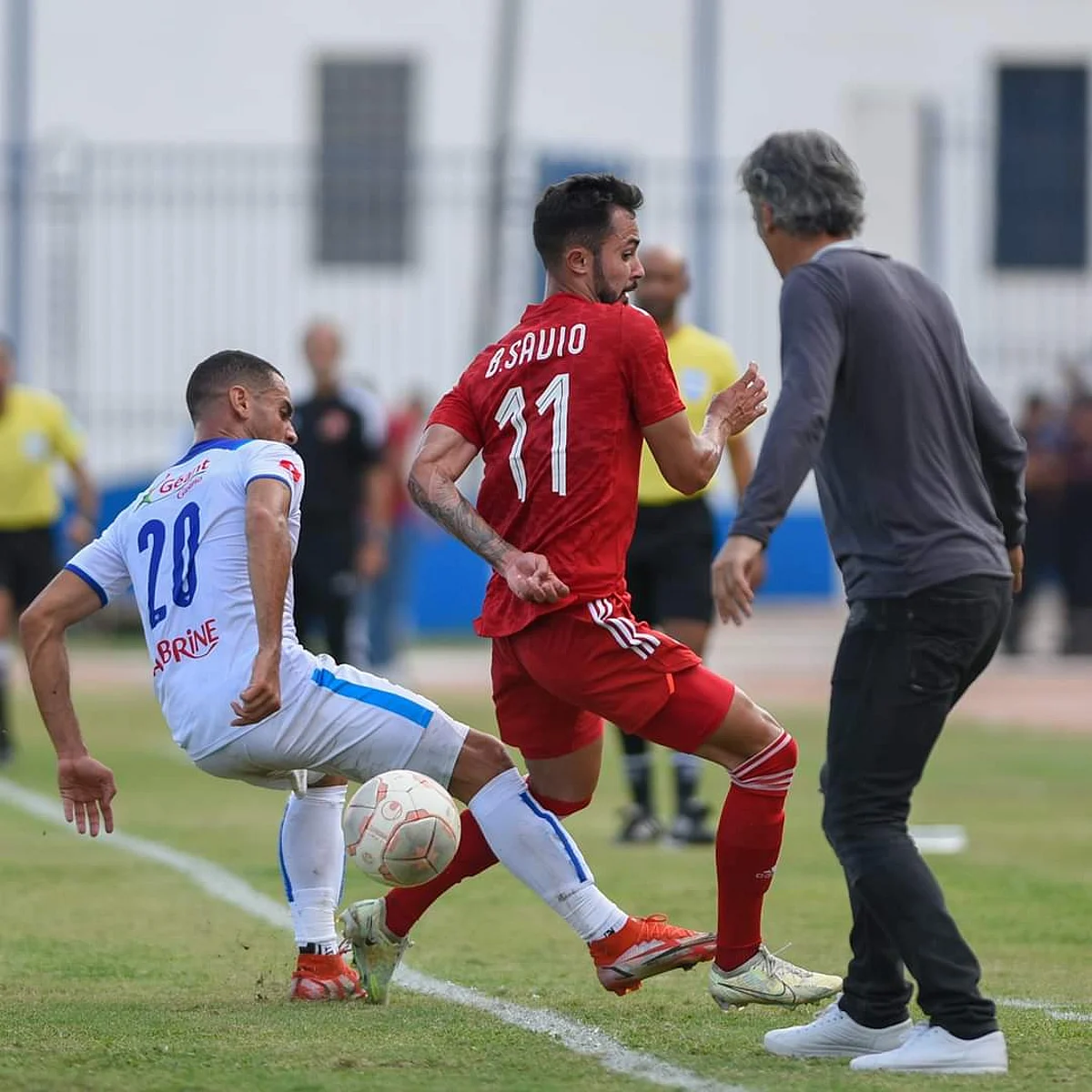 الأهلي ضد الاتحاد المنستيري.. الأحمر يستهل مشواره بفوز صعب في دوري الأبطال