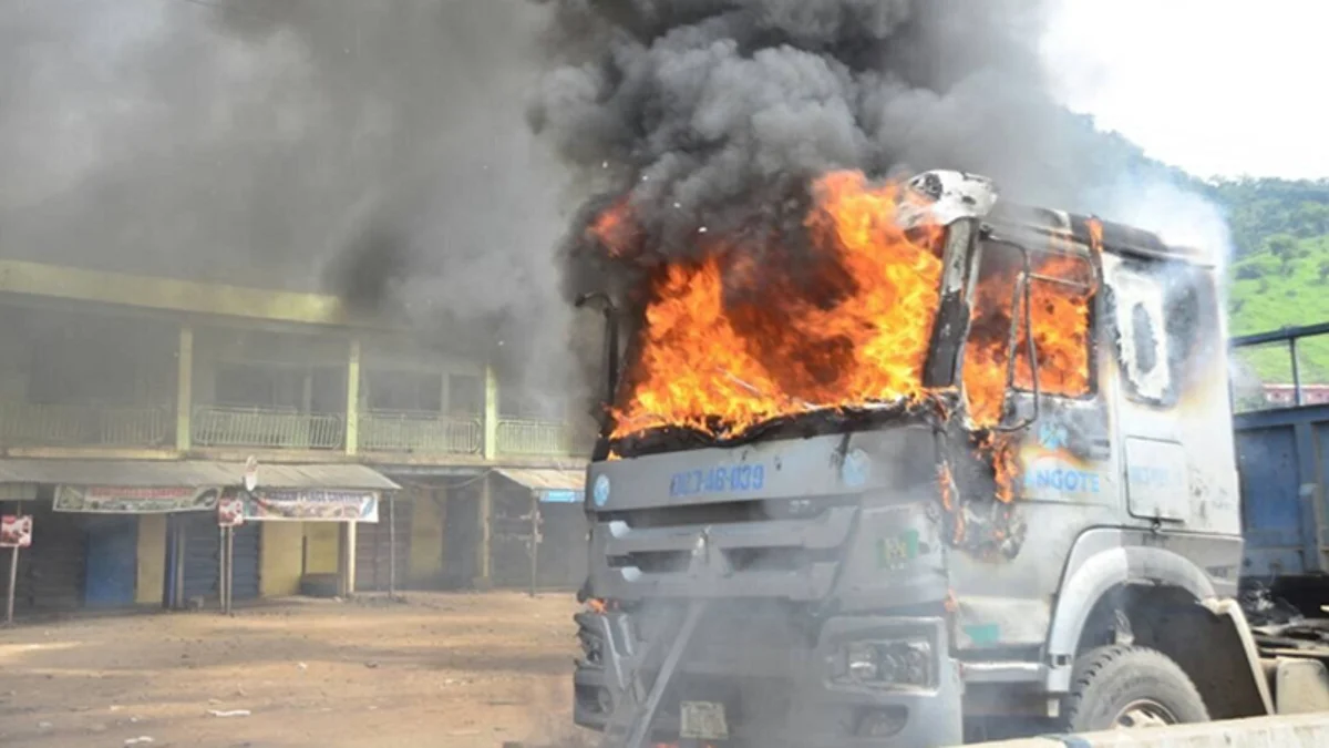 Dangote truck set ablaze in Ogun for killing two persons