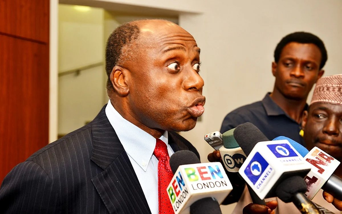 FG lost 15,000 clips to vandals on the Abuja-Kaduna rail line in 5 years, says Amaechi