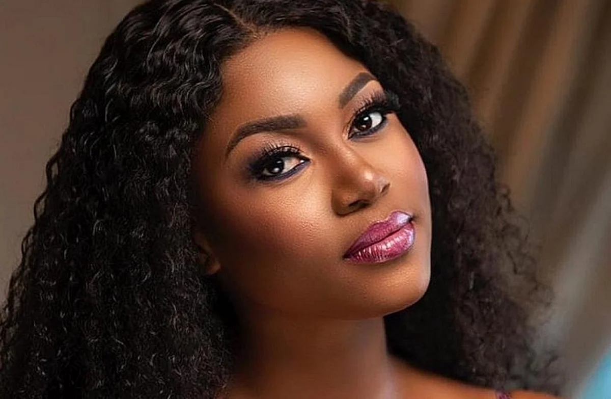 Slimming tea, waist trainers can’t give you sexy body – Yvonne Nelson
