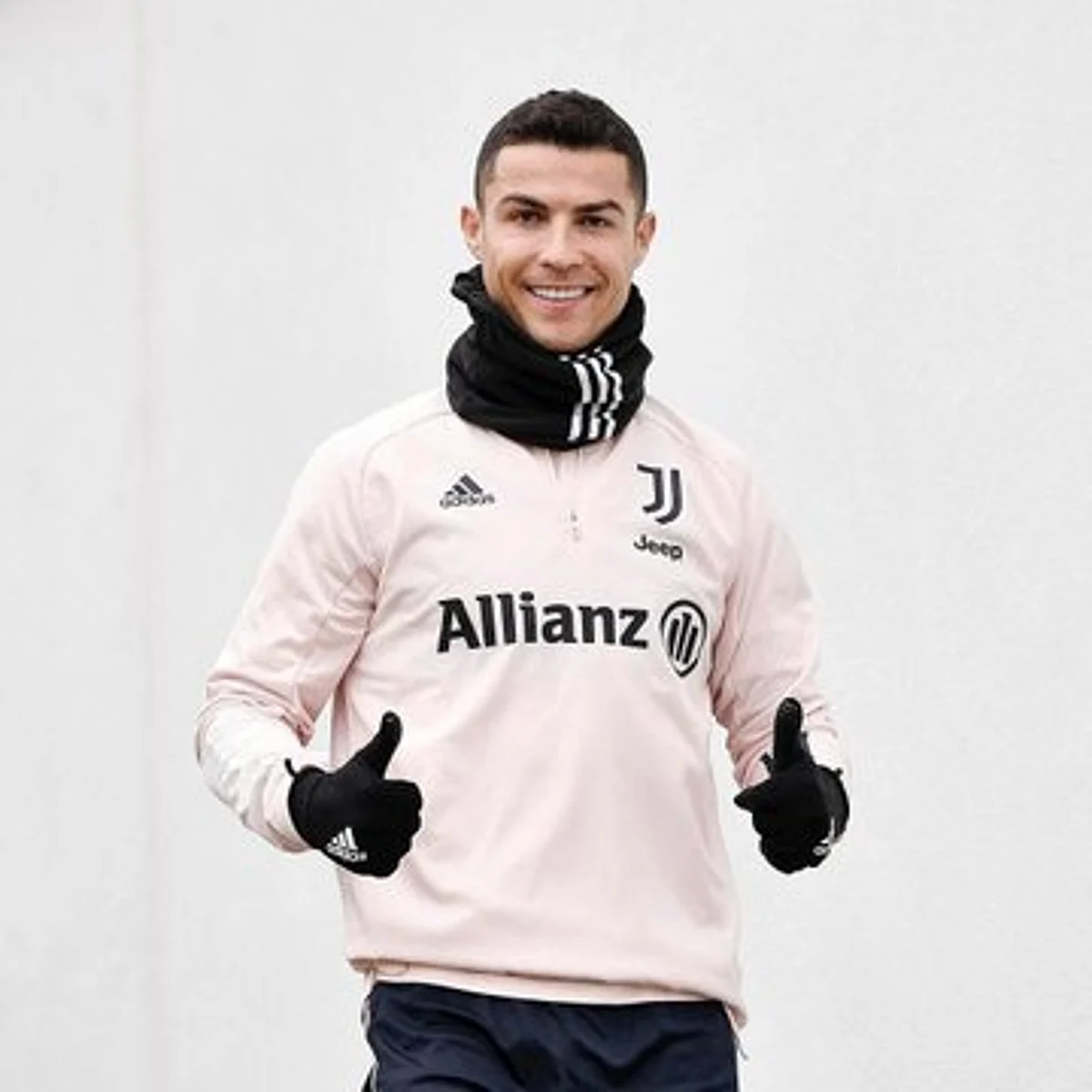 Juventus’ Ronaldo undergoes medical amidst PSG speculation