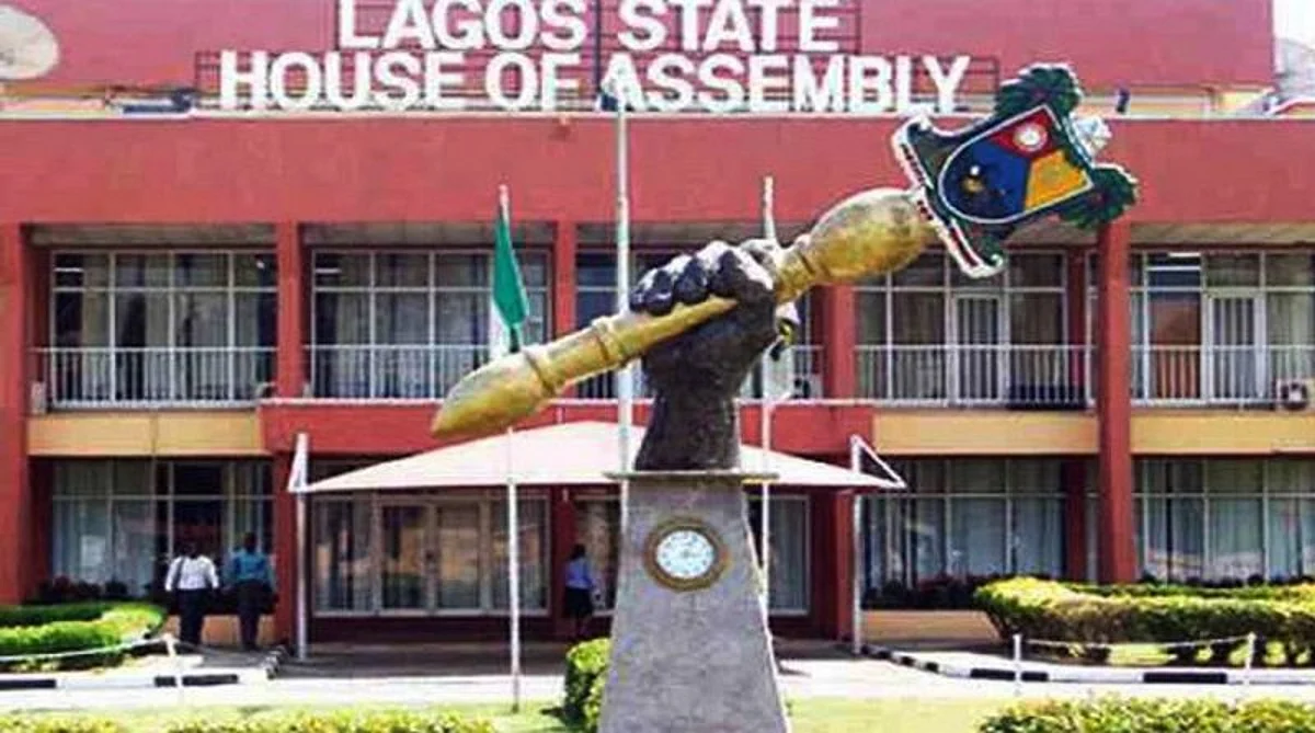 Lagos Assembly slashes Tinubu, Fashola, other ex-governors’ pension by 50%