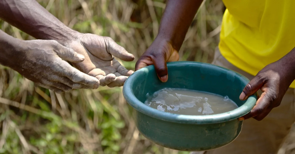 Cholera outbreak kills 12 in Niger