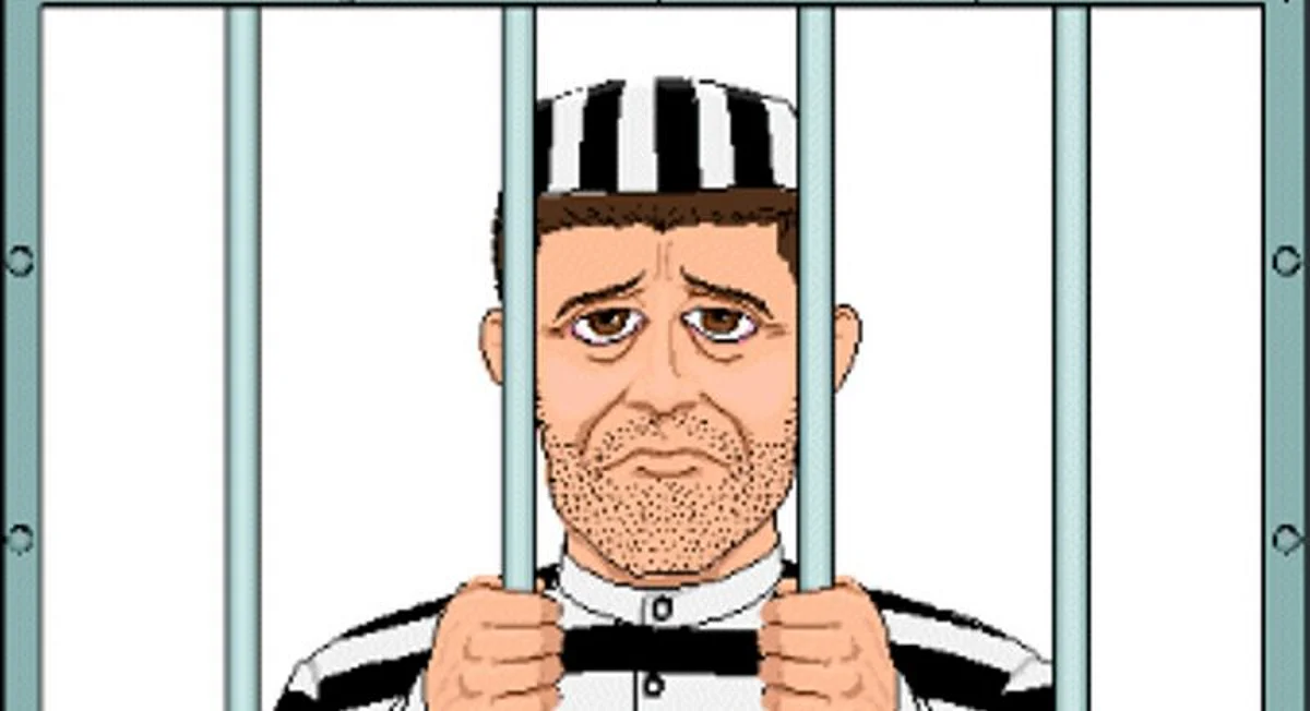 Fraud: Ex-banker, wife, mother-in-law bag jail term