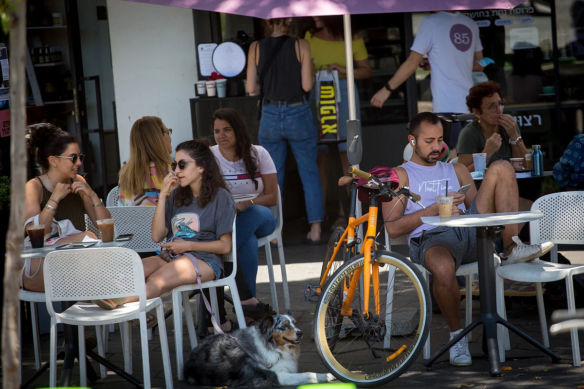 Israel lifts almost all coronavirus restrictions