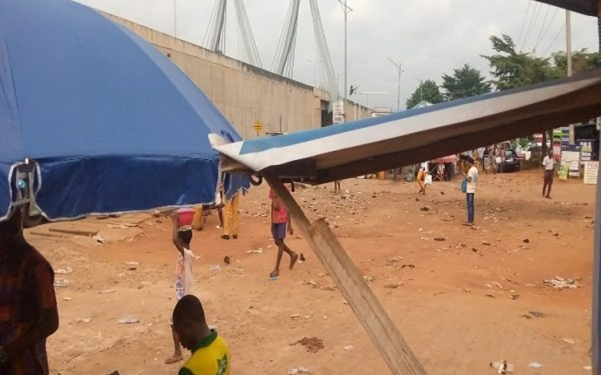 Anambra bus drivers desert parks, commuters stranded as Nnamdi Kanu’s trial begins