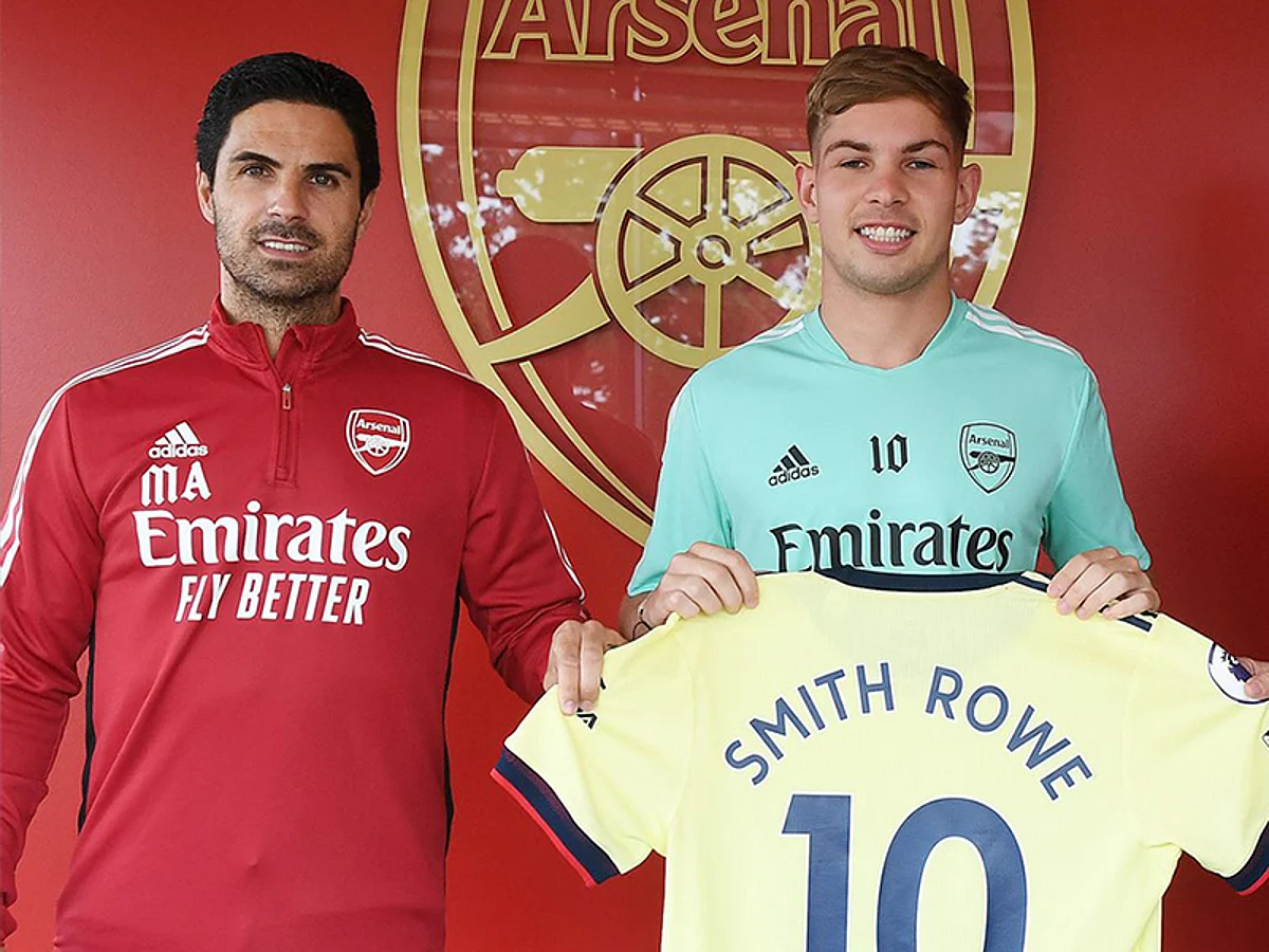 Emile Smith Rowe signs long-term Arsenal contract, gets Ozil’s jersey number