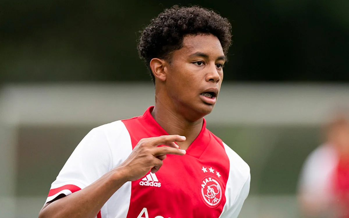 Noah Gesser via Ajax