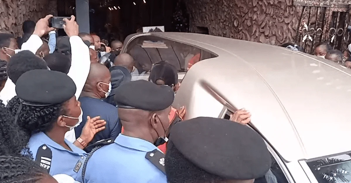 PHOTOS: TB Joshua’s remains arrive Synagogue Church