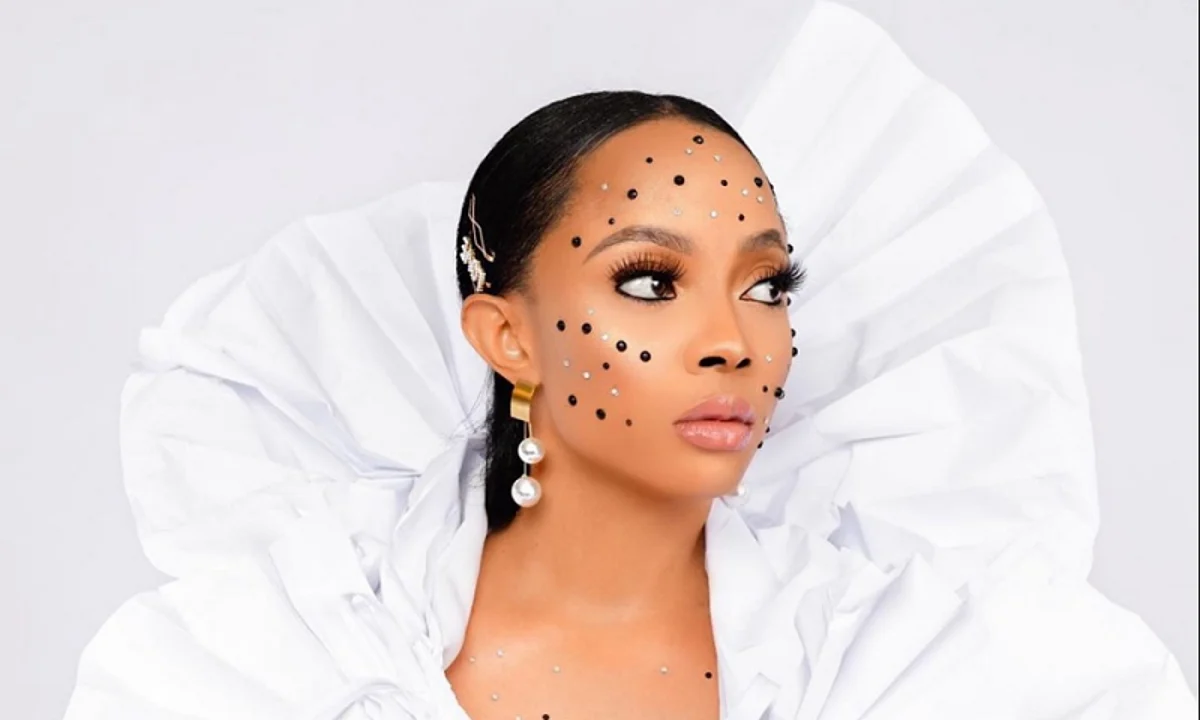 Toke Makinwa to host BBNaija Season 6, 'The Buzz'