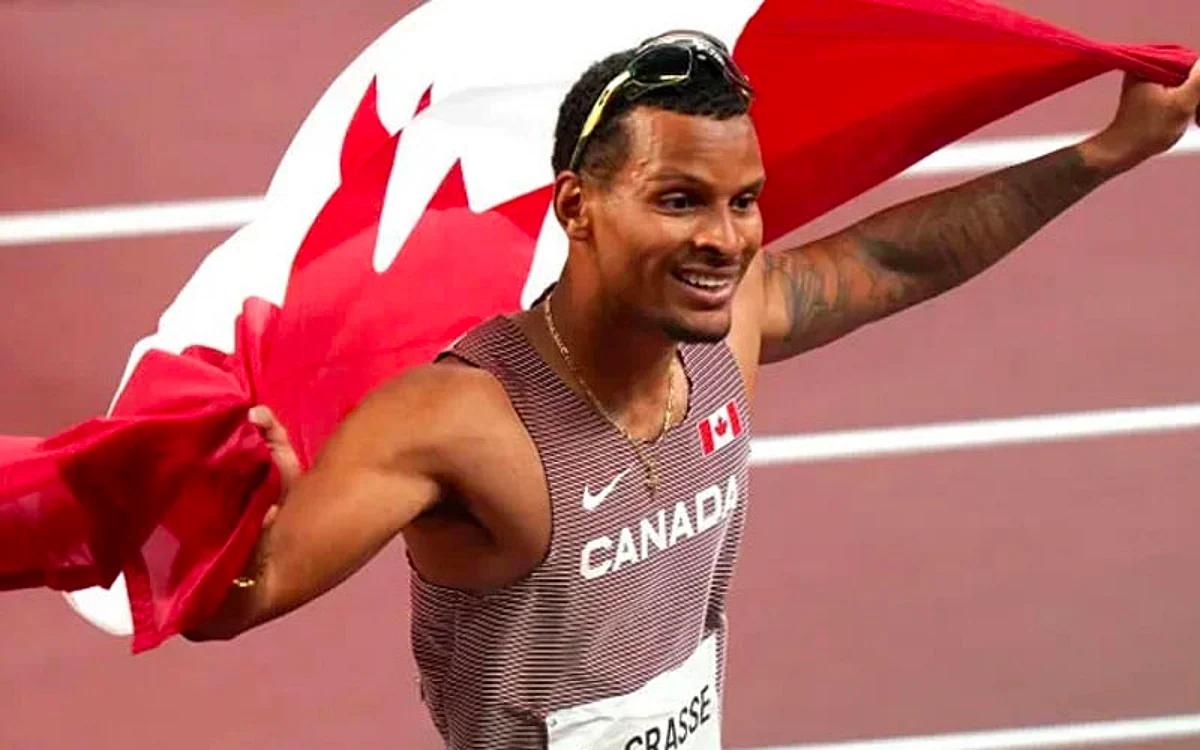 Canada’s De Grasse clinches Olympic men’s 200m gold