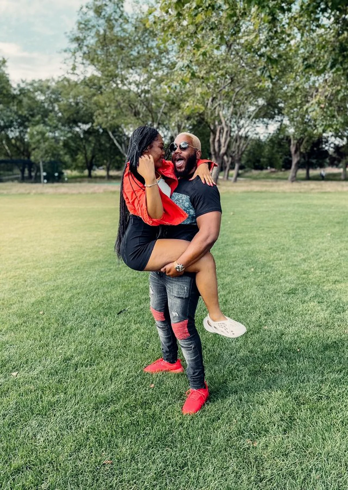 PHOTOS: Kiddwaya throws shade as he shares photos with fellow BBNaija star Lilo
