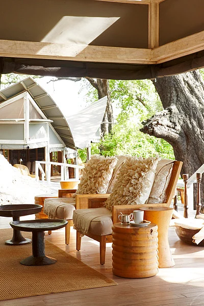 Camp lounge