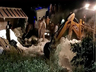 Auraiya road accident