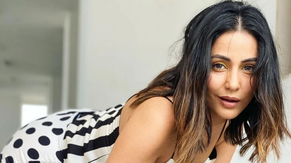हिना खान दिखीं स्टाइलिश लुक में, लेकिन फैंस ने कर दिया ट्रोल, किसी ने कहा मुर्गी तो किसी ने कहा पोछे का..