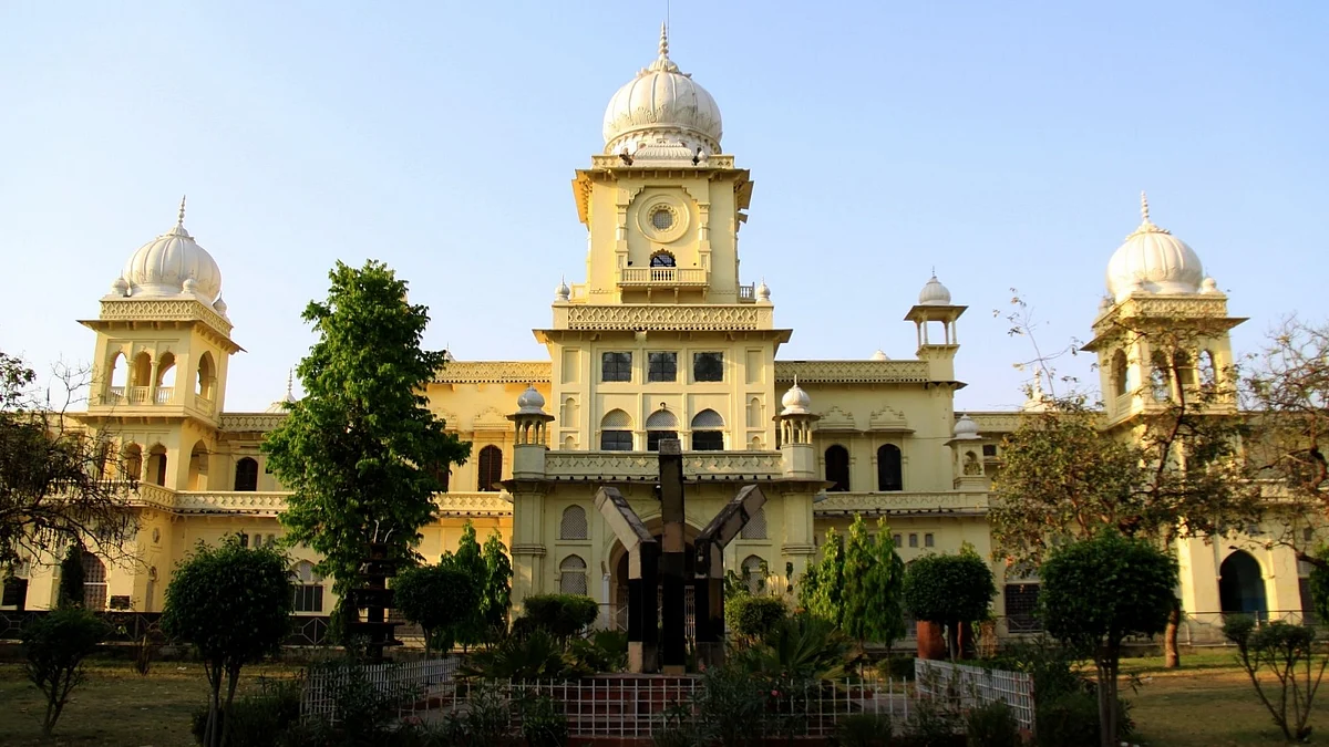 लखनऊ यूनिवर्सिटी ने गर्भवती महिलाओं के कल्याण पर कोर्स शुरू किया