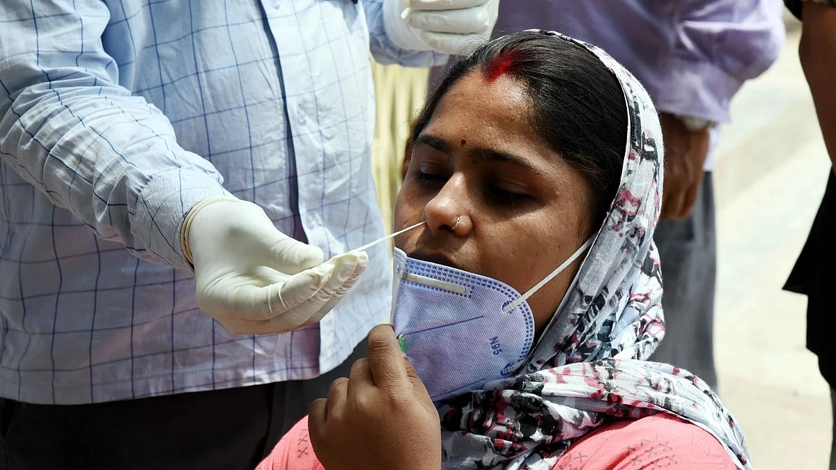 कर्नाटक में प्रवेश करने के लिए निगेटिव कोविड रिपोर्ट अनिवार्य