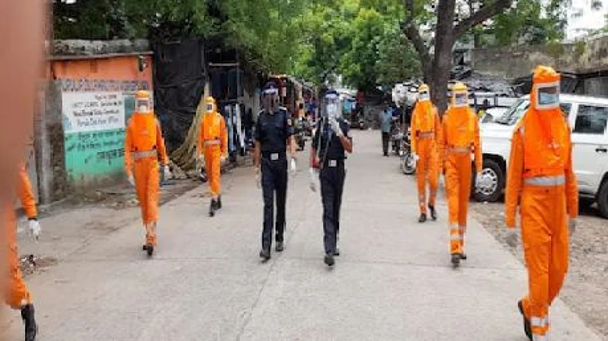 बिहार: चक्रवाती तूफान 'यास' से निपटने के लिए NDRF टीमें राहत, बचाव में जुटीं