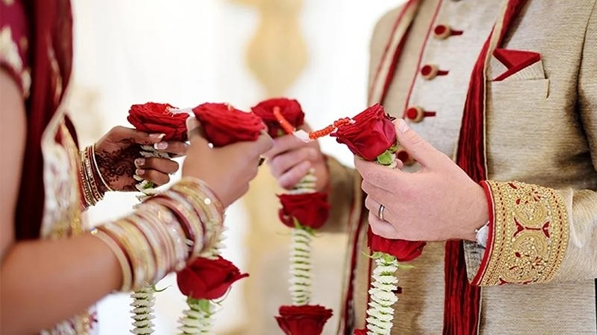 लखनऊ के बाहरी इलाके में हो रही शादी में हुई फायरिंग