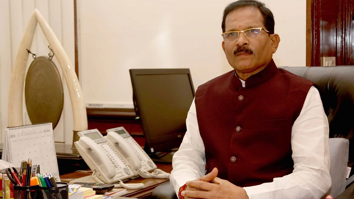 वायुसेना ने गोवा में 323 ऑक्सीजन कंस्ट्रेटर पहुंचाए : श्रीपद नाइक