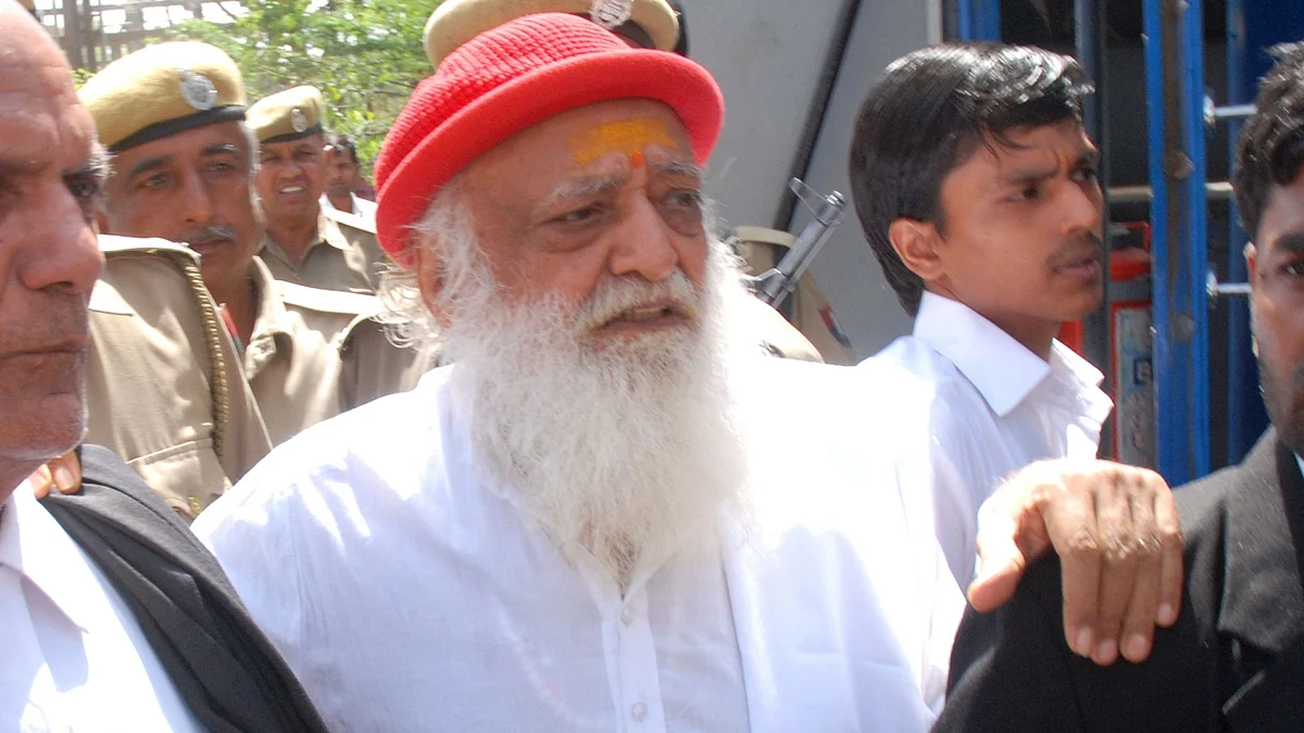दुष्कर्म पीड़िता के पिता ने सुप्रीम कोर्ट में कहा, आसाराम को जमानत मिलने से हमें जान का खतरा