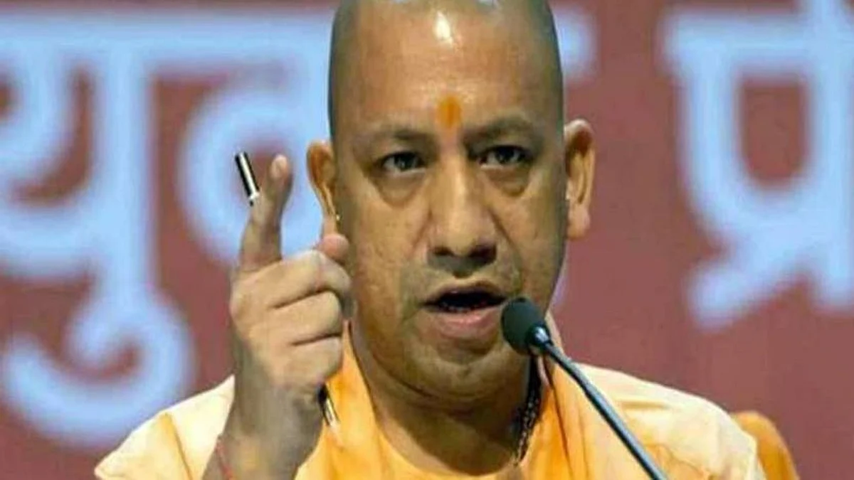 CM योगी ने नगर विकास विभाग को तेजी से सुविधाएं शुरू करने के दिए निर्देश