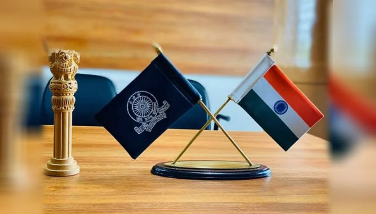 उत्तर प्रदेश में IAS अफसरों के तबादले, रिग्जियान सैमिफल आबकारी से हटे
