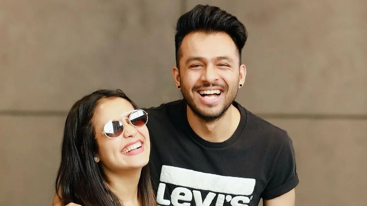 टोनी कक्कड़ ने खुलासा किया कि किस तरह से बहन नेहा कक्कड़ उन्हें प्रेरित करती हैं