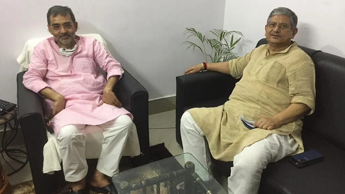 बिहार में जदयू सांसद ललन की उपेंद्र कुशवाहा से मुलाकात के बाद बढ़ी सियासी गर्मी