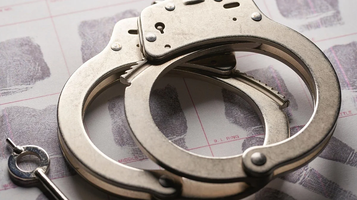 27 साल से हरि आश्रम में छिपे अपराधी को गिरफ्तार करने के लिए राजस्थान पुलिस बनी शिष्य