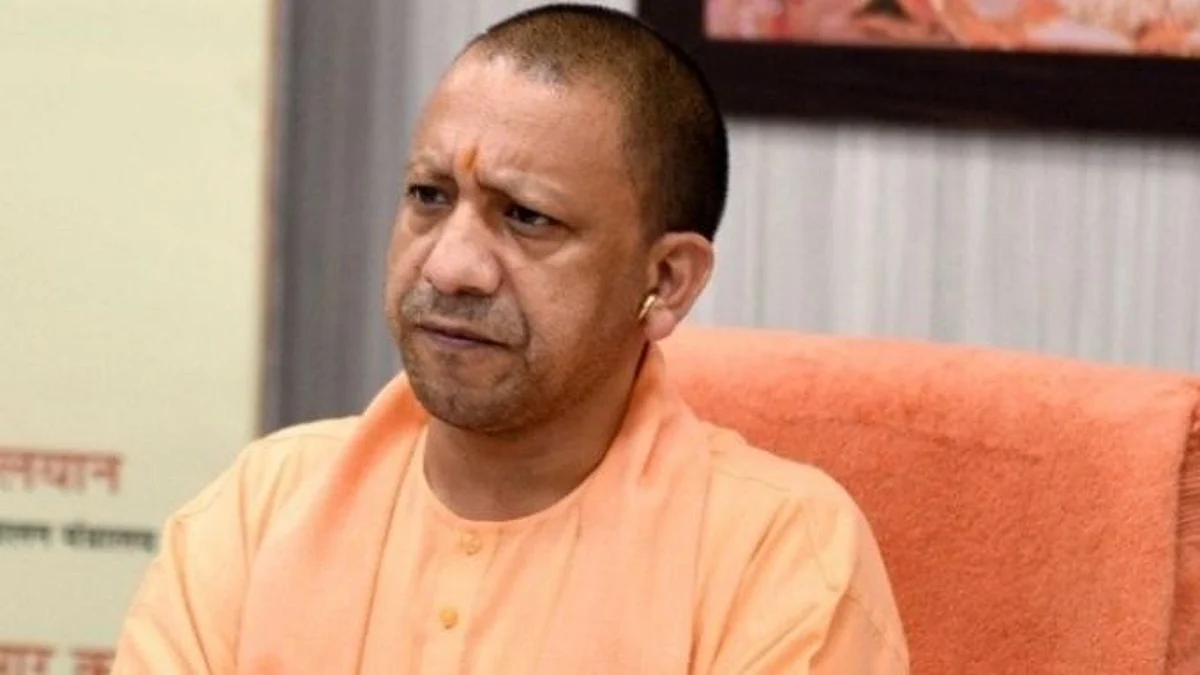 मुख्यमंत्री योगी का बड़ा फैसला- मथुरा में शराब, मांस पर प्रतिबंध की घोषणा की