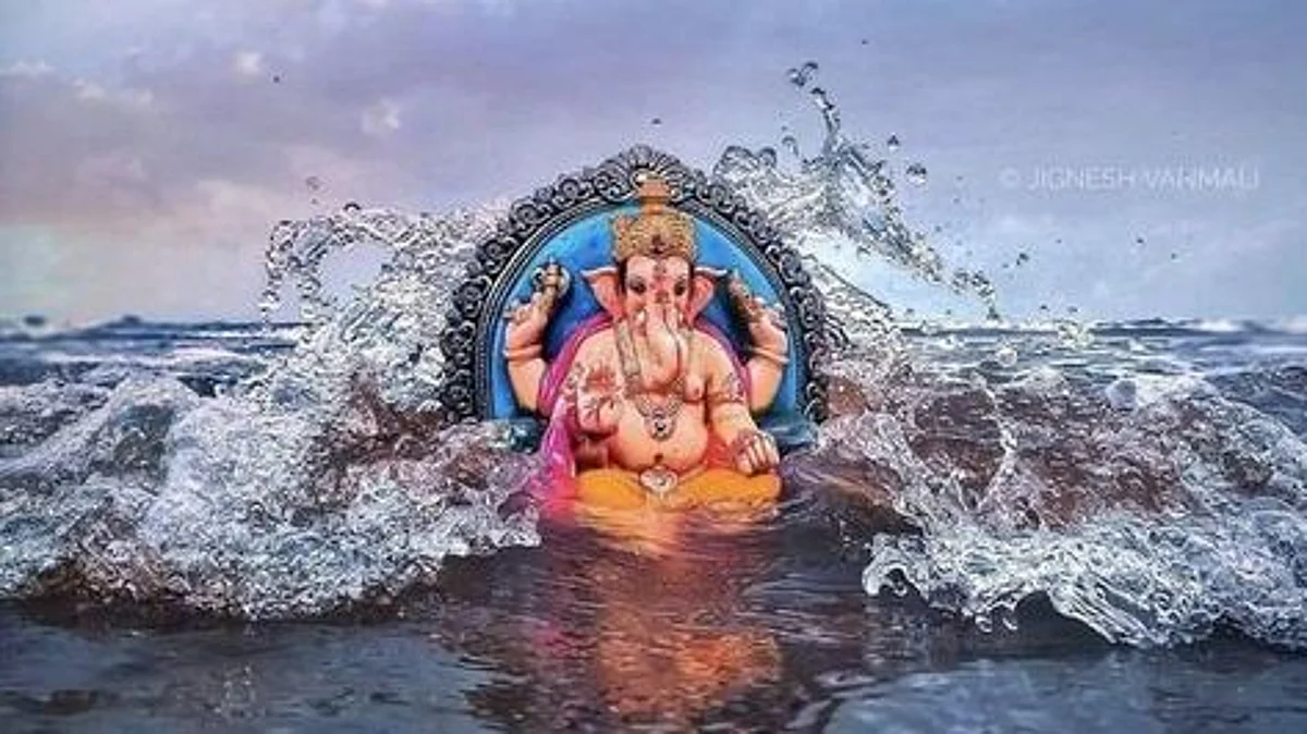Ganesh Visarjan 2021: अनंत चतुर्दशी के दिन इस शुभ मुहूर्त में करेंगे गणपति बप्पा का विसर्जन, तो होगा लाभ