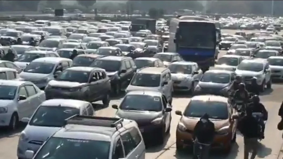दिल्ली सरकार ने परिवहन दस्तावेजों की वैधता 30 नवंबर तक बढ़ाई