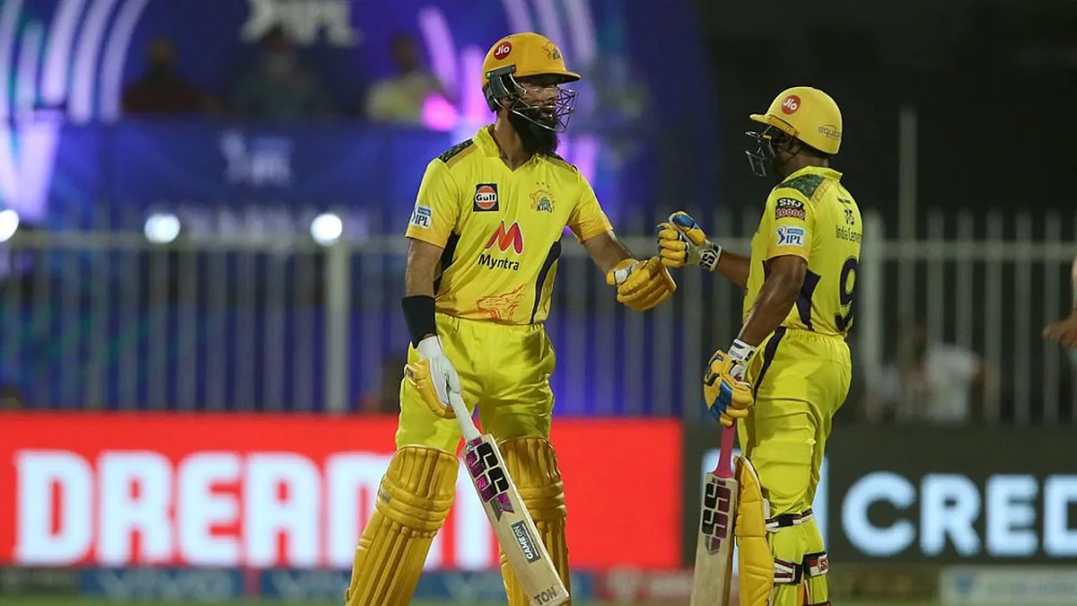 IPL 2021: शारजाह में जीता चेन्नई, बैंगलोर को 6 विकेट से दी मात