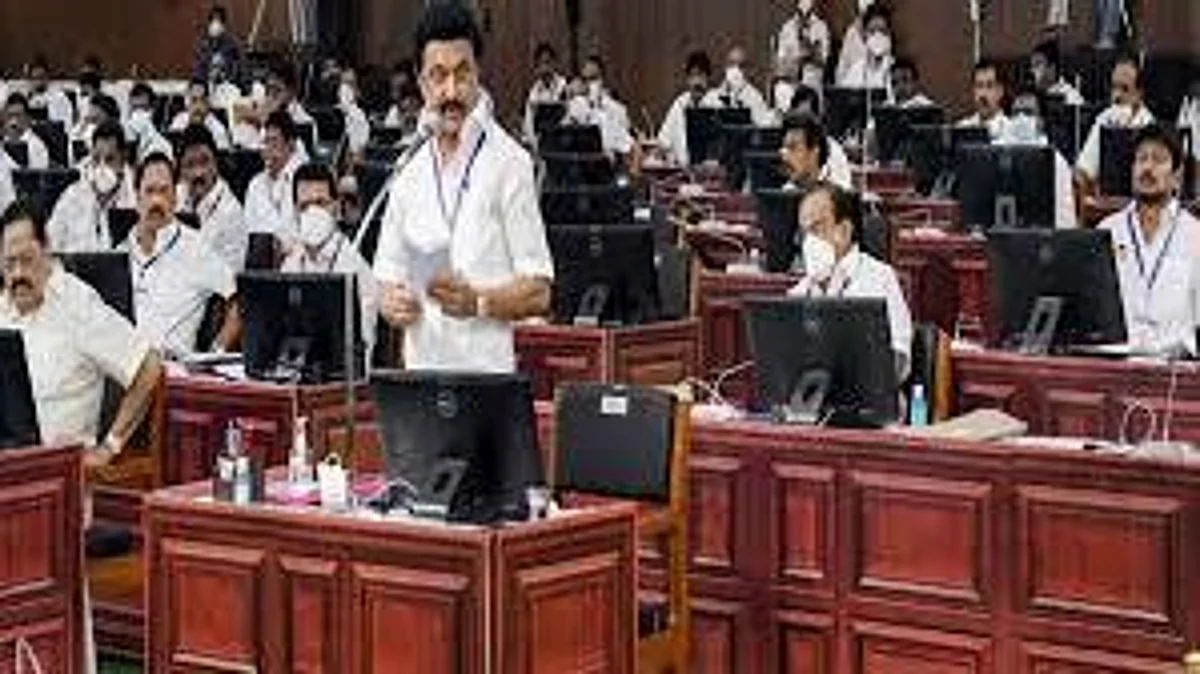 मजदूरों के 'बैठने के अधिकार' बिल पर व्यापारी संगठनों ने किया विरोध