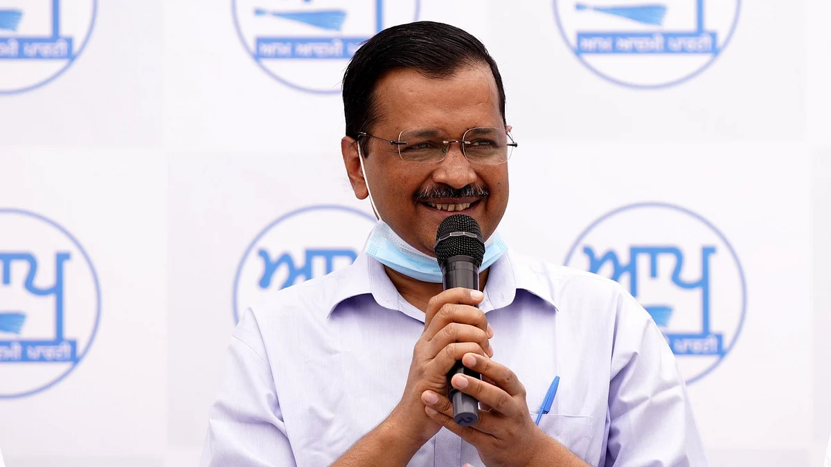Opinion Poll: पंजाब में सबसे बड़ी पार्टी बनकर उभर सकती है आप