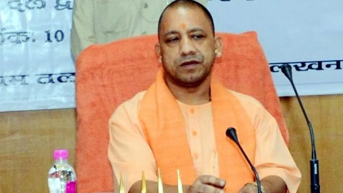 अवैध शराब के खिलाफ जंग में मफियाओं पर कहर बनकर टूटी यूपी सरकार
