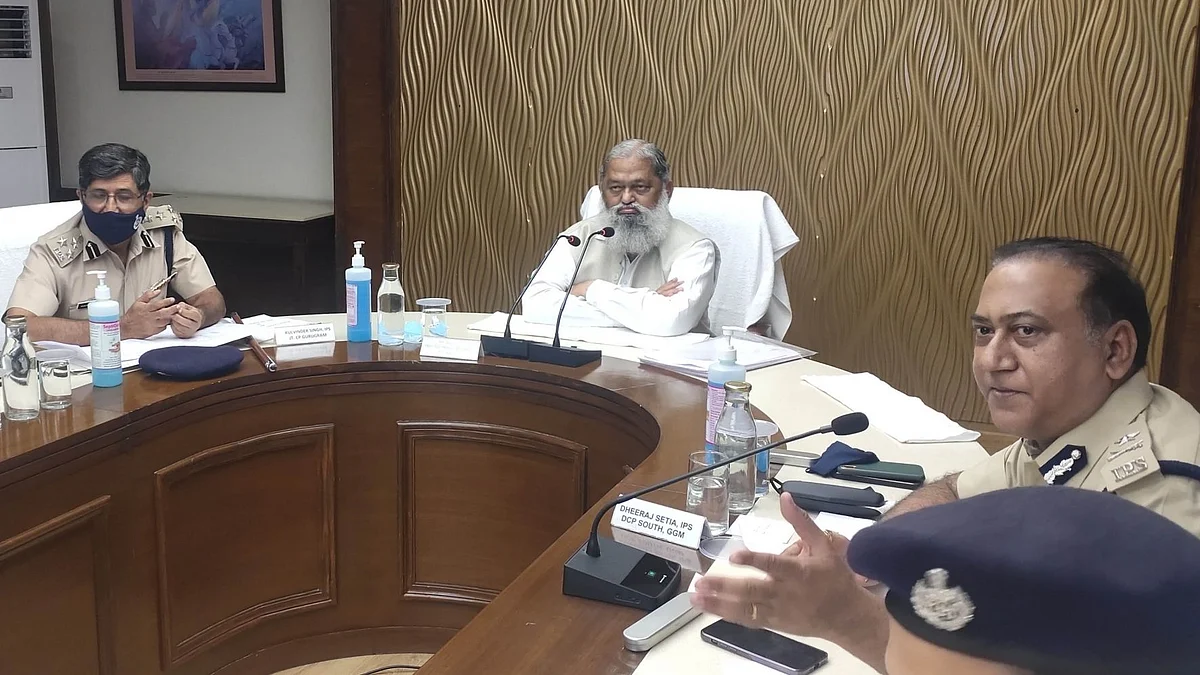अनिल विज ने लिया गुरुग्राम में कानून व्यवस्था की स्थिति का जायजा