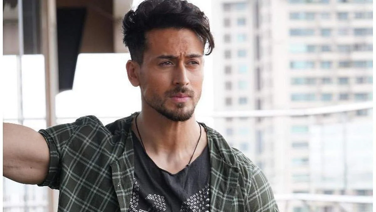 Tiger Shroff ने अपने आइडल ऋतिक रोशन के डांस की प्रशंसा की