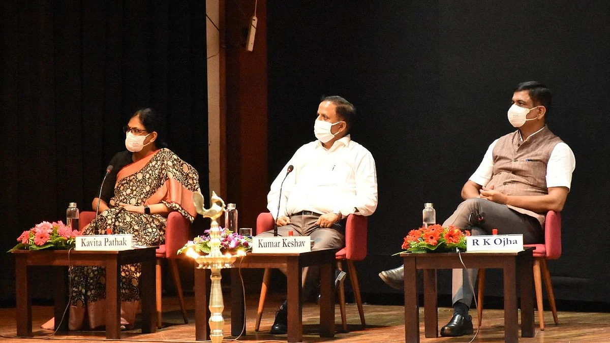 लखनऊ: जयपुरिया प्रबंधन संस्थान ने मनाया अपना 26वां स्थापना दिवस
