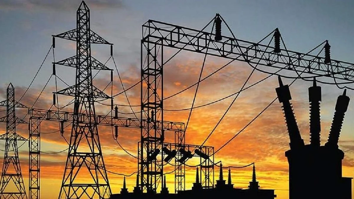 Power Crisis: दिल्ली सरकार को NTPC का जवाब, कहा- बिजली की कमी नहीं, हमारे पास 30% सरप्लस सप्लाई
