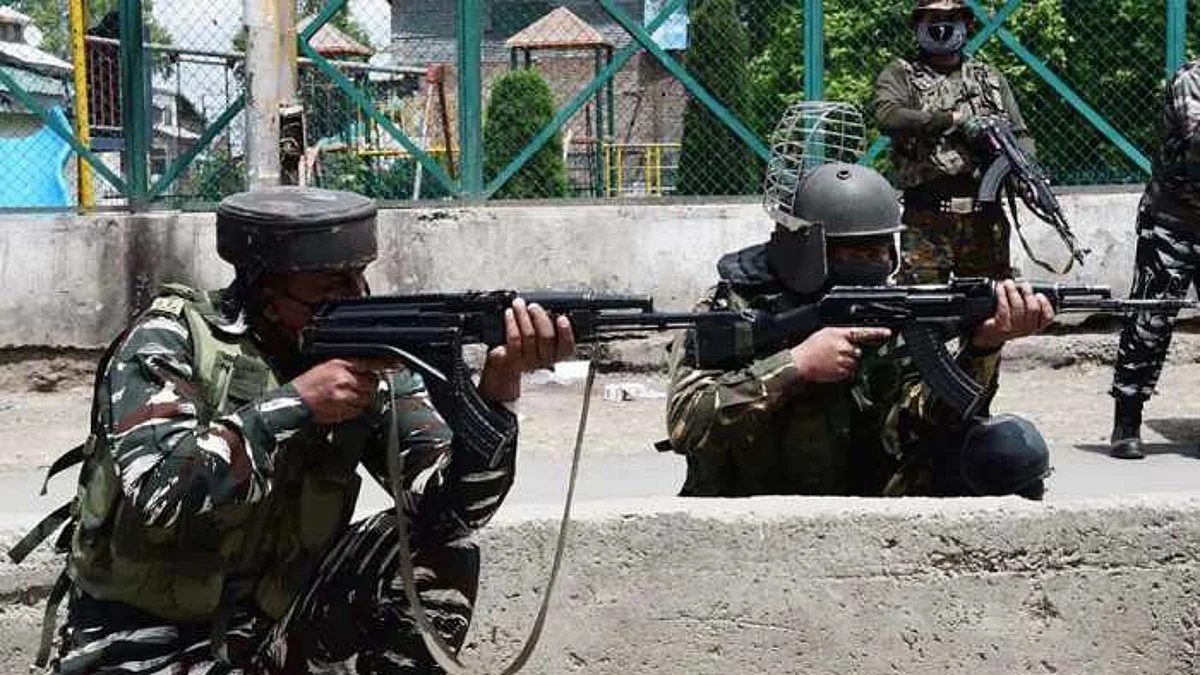 Jammu and Kashmir: आतंकवादियों की LOC पर घुसपैठ की कोशिश नाकाम, एक आतंकी ढेर
