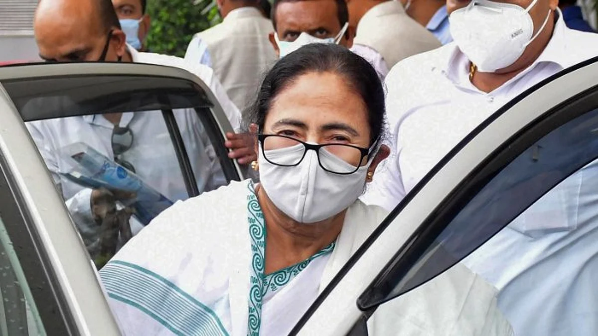 CM Mamata Delhi Visit: संसद सत्र से पहले चार दिवसीय दौरे पर आज दिल्ली पहुंचेंगी ममता बनर्जी, पीएम मोदी से करेंगी मुलाकात