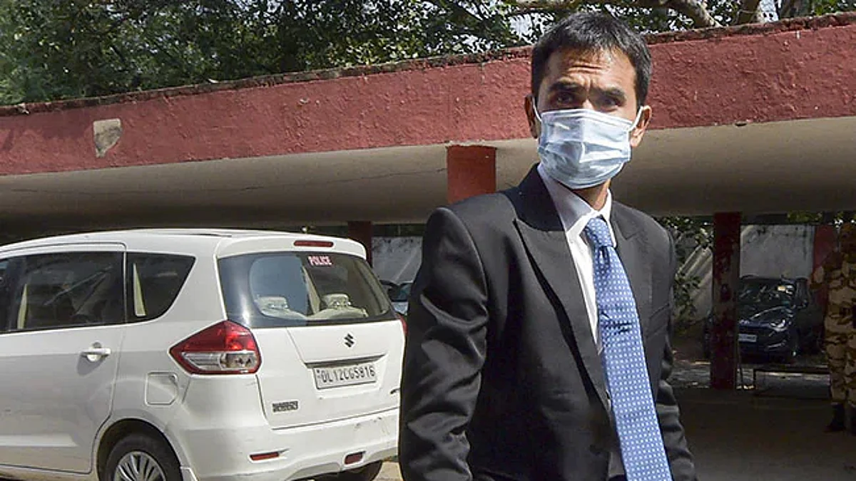 क्रूज ड्रग्स मामले में नया मोड़, NCB के विवादास्पद अधिकारी समीर वानखेड़े जांच से हटाए गए